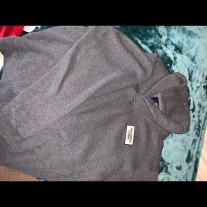 UW Oshkosh crew neck